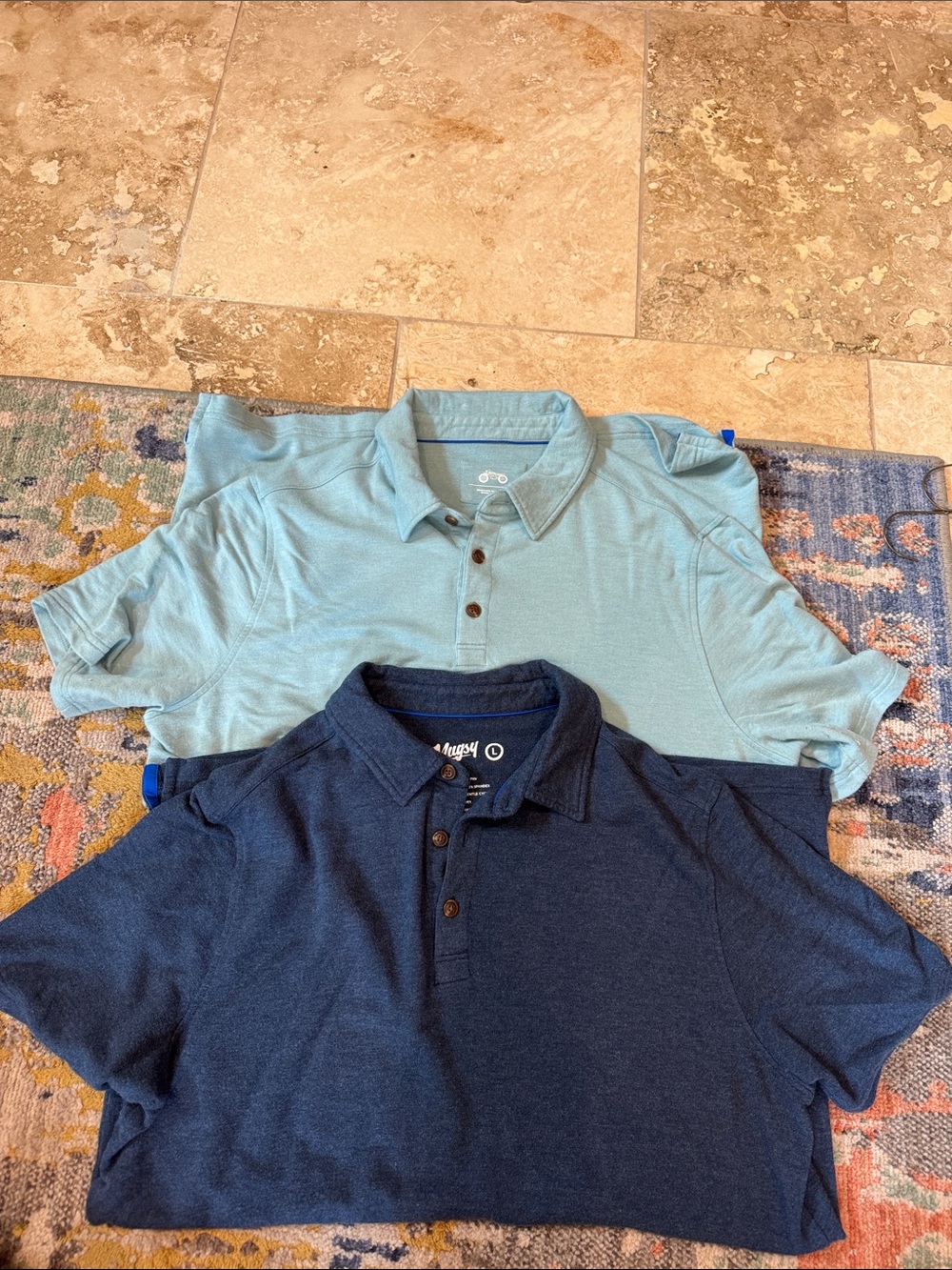 Bundle of Mugsy shirts size large
